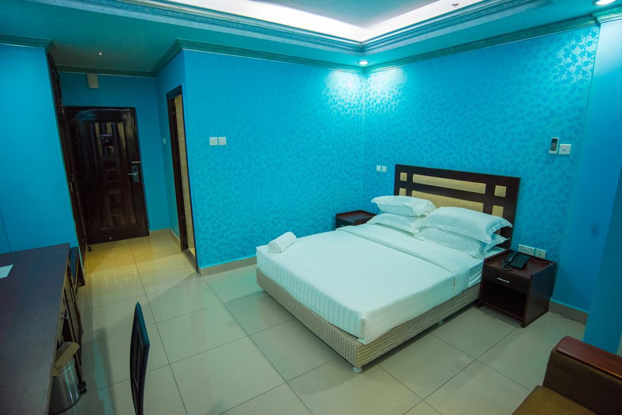Euro Hotel And Apartments Dar es Salaam Buitenkant foto