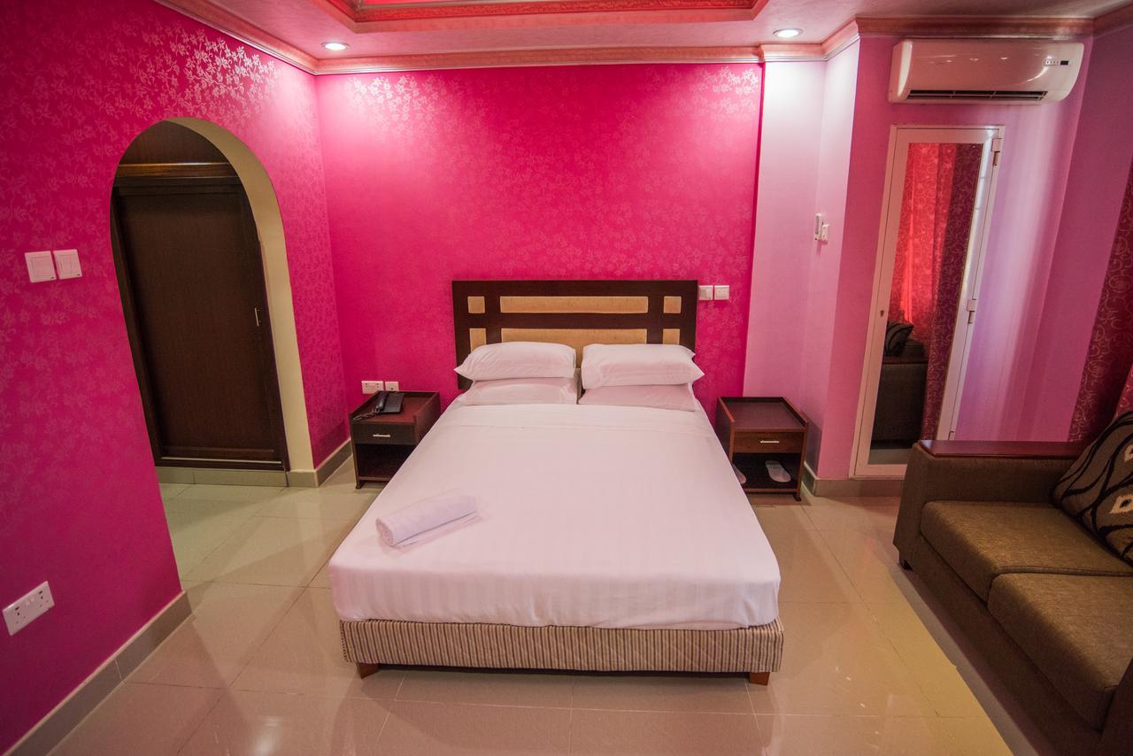 Euro Hotel And Apartments Dar es Salaam Buitenkant foto